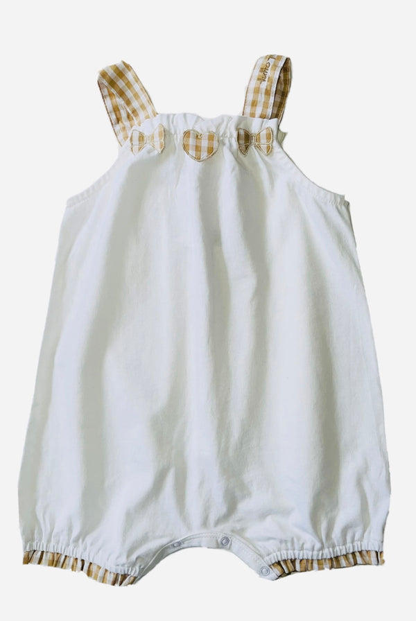 TUTTO PICCOLO Baby Girls White Romper With Heart And Bows